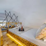 Asera - Prive Jacuzzi Villa Kamari (Santorini)