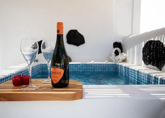 Asera - Prive Jacuzzi Kamári